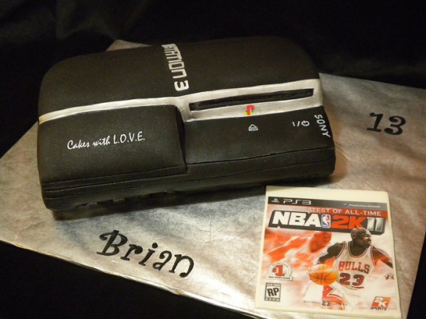 PS3 Carved Cake