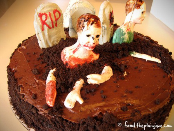 Zombie Cake II cake