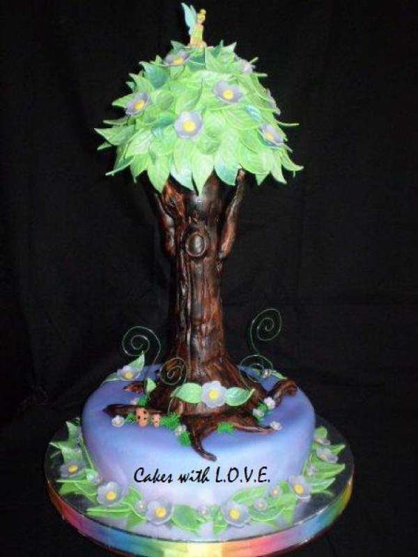 Tinkerbell treetop cake