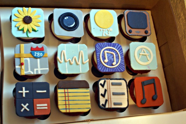 Iphone Cupcakes