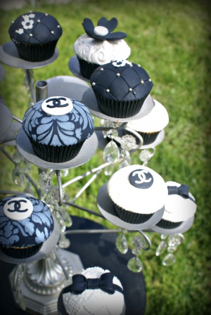 chanel-cupcakes