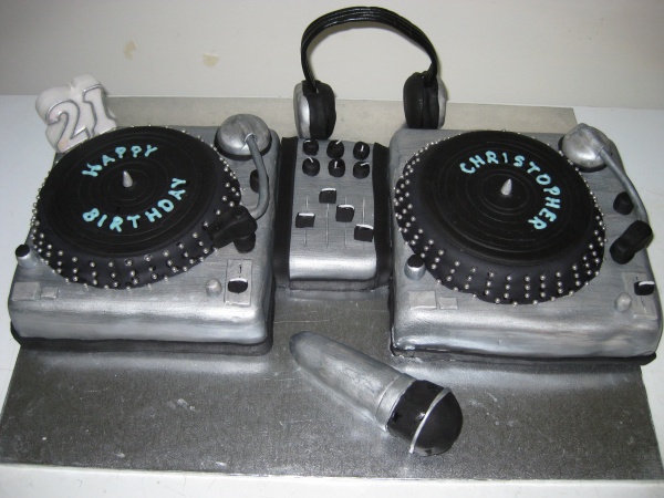 DJ Mixing Deck cake