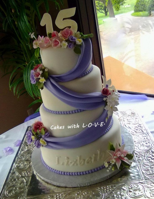 Lilac Quince cake