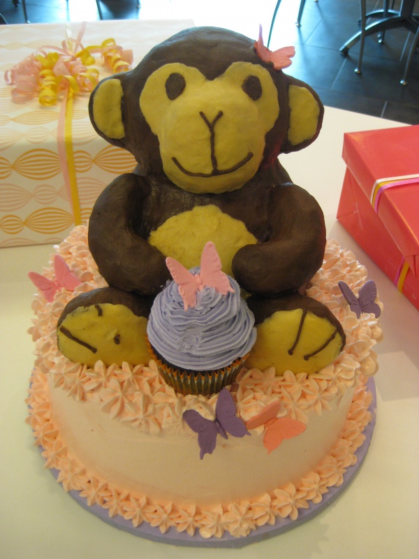 HooHoo the Monkey cake