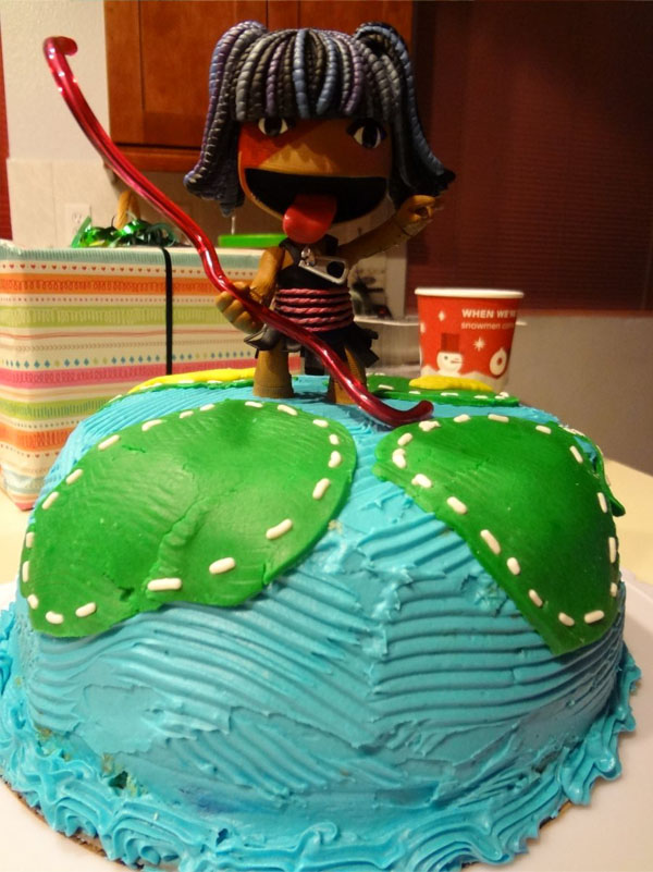 Little Big Planet cake