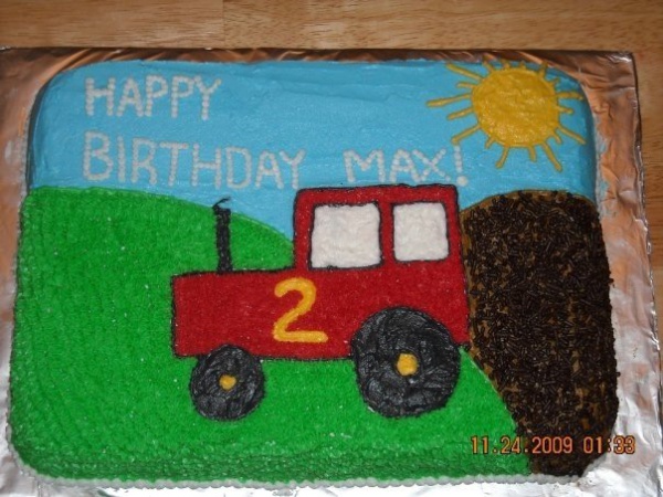 Tractors to the Max cake